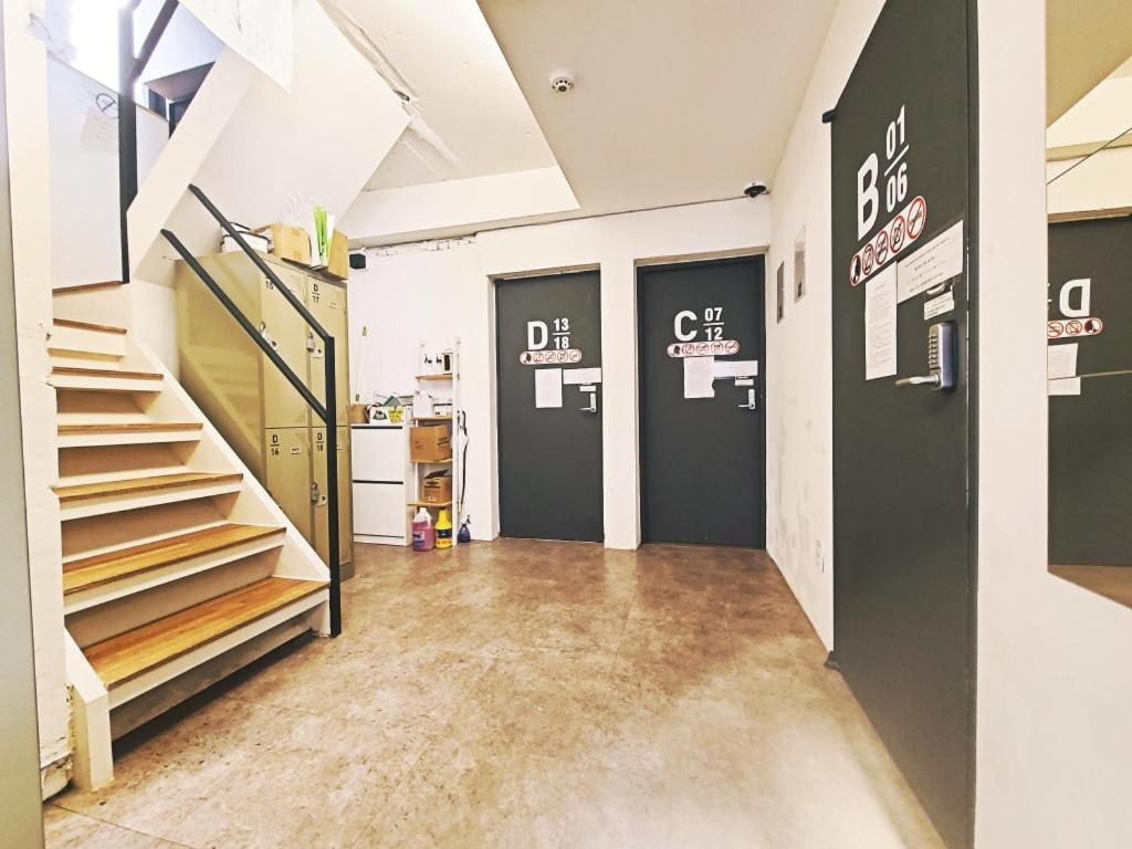 Hostel Cube Itaewon *